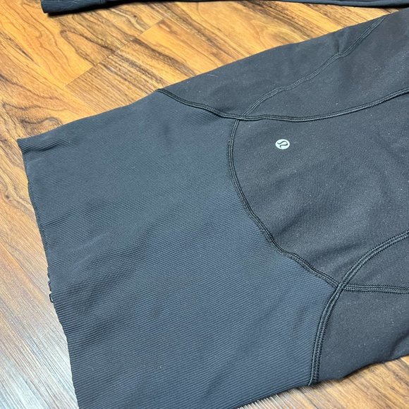 lululemon Long Hooded Define Jacket Size 2 - Picture 10 of 12